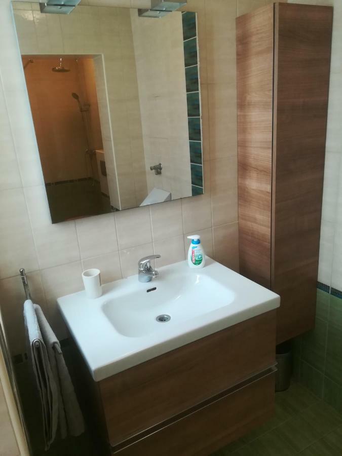 Apartma Zalka Izola Bagian luar foto