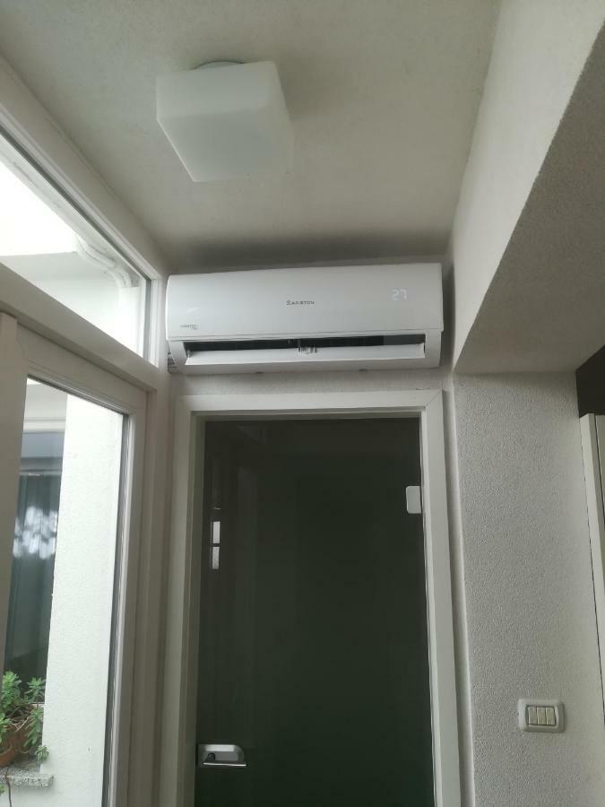 Apartma Zalka Izola Bagian luar foto