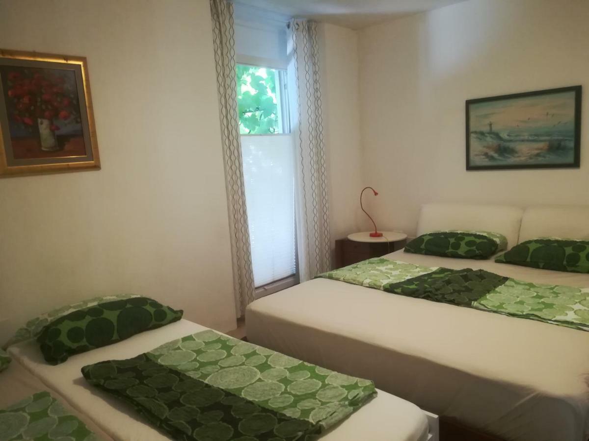 Apartma Zalka Izola Bagian luar foto